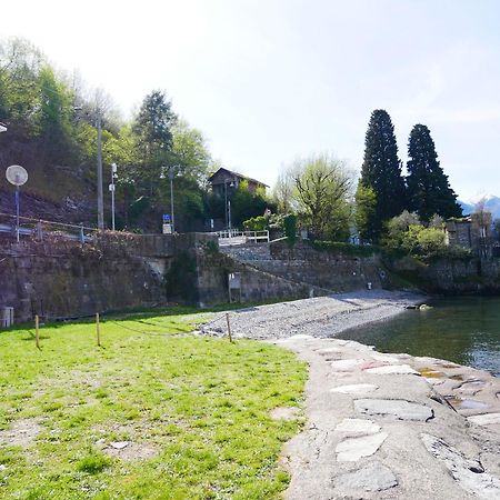 La Riva Appartamento 페를레도 외부 사진
